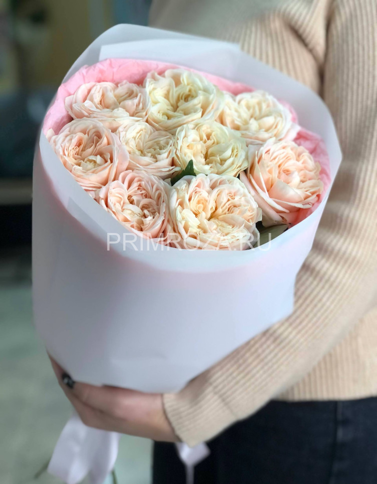 Букет из 9 пионовидных роз #DM033 Flowers delivery Vladivostok