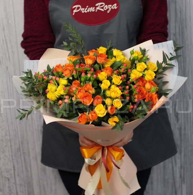 Bouquet of spray roses #R7973