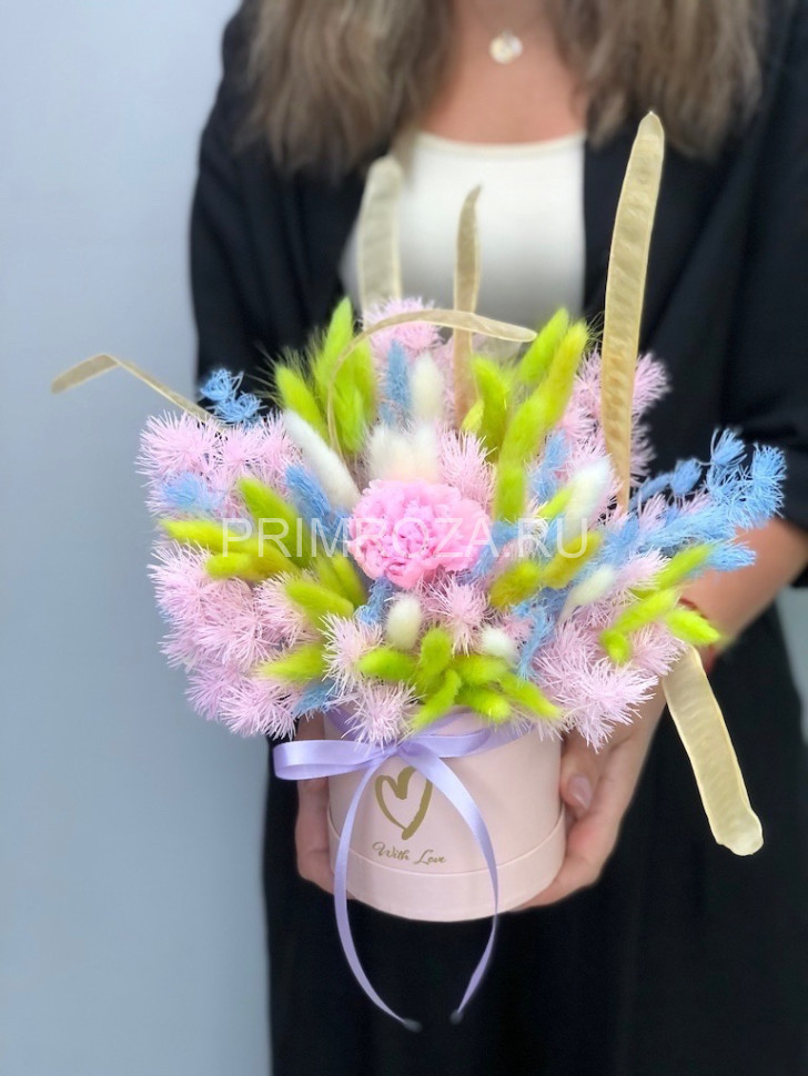 Букет сухоцветов в корбке #7333 Flowers delivery Vladivostok