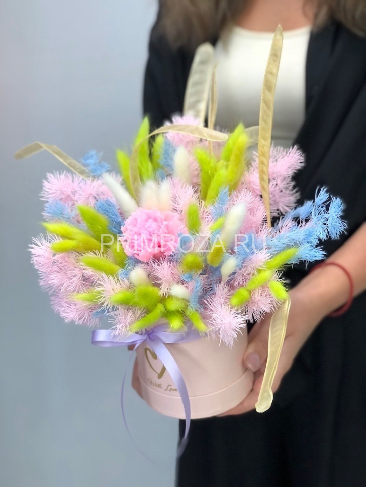 Букет сухоцветов в корбке #7333 Flowers delivery Vladivostok