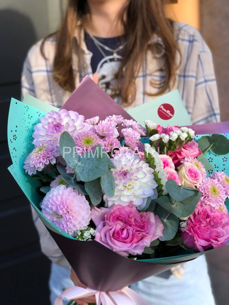 Букет-ассорти с георгинами #Т0021 Flowers delivery Vladivostok