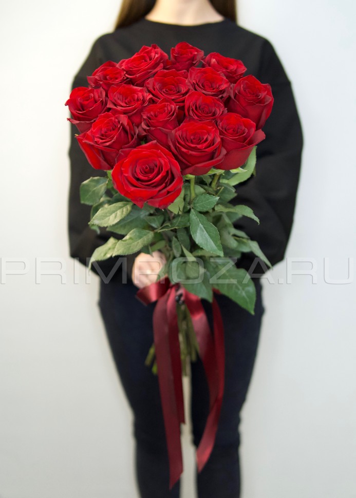 #M22 Букет высоких красных роз (15 шт) Flowers delivery Vladivostok