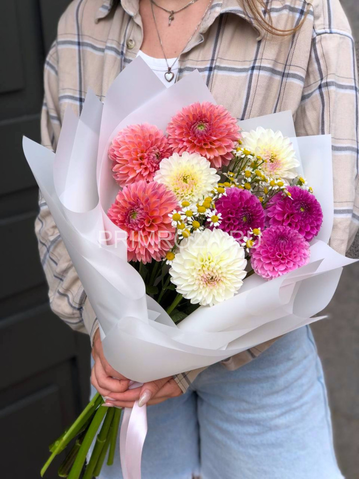 Букет с георгинами #A1110 Flowers delivery Vladivostok