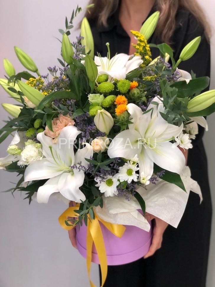 Большая композиция с лилиями #7335 Flowers delivery Vladivostok