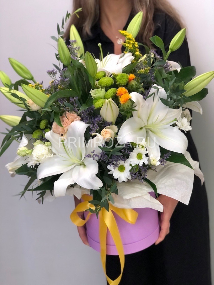 Большая композиция с лилиями #7335 Flowers delivery Vladivostok