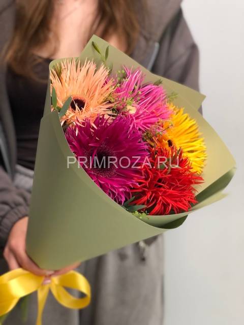 Букет с махровыми герберами #7338