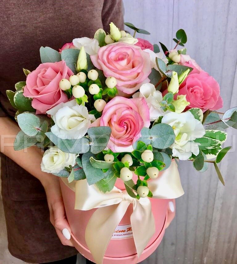 Cuts in the box #V010 Flowers delivery Vladivostok