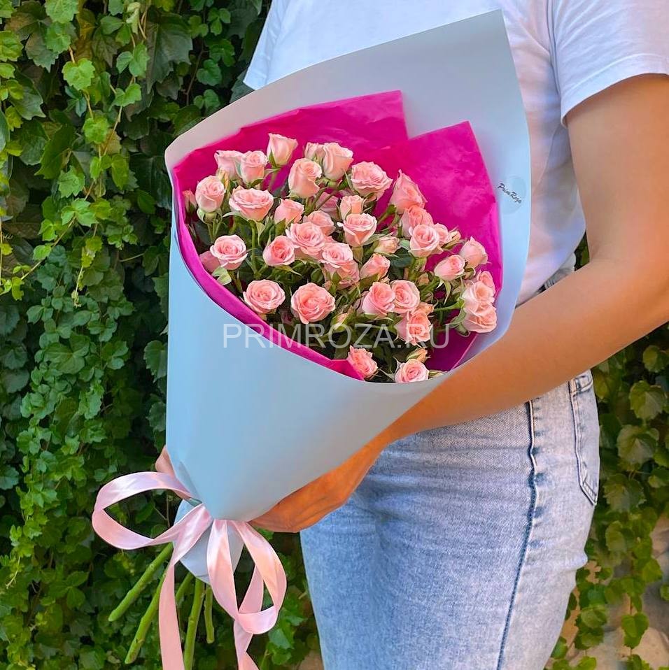 #DV006 Букет-комплимент из кустовых роз Flowers delivery Vladivostok