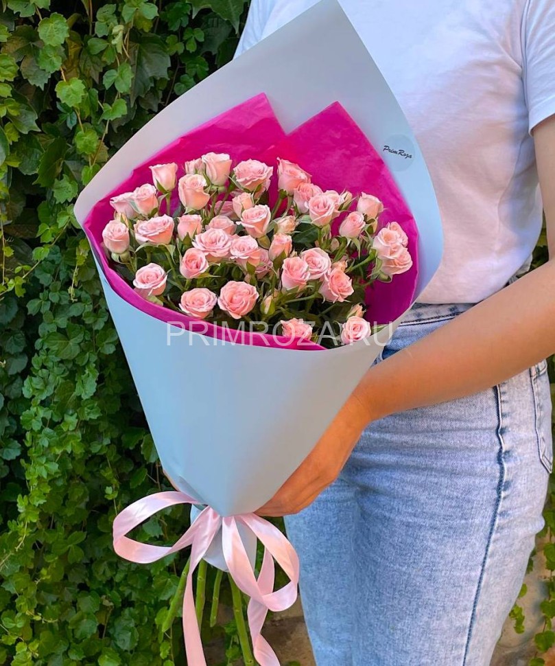 #DV006 Букет-комплимент из кустовых роз Flowers delivery Vladivostok