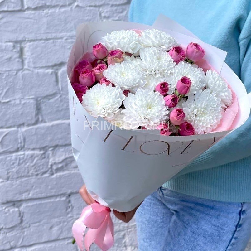 #DV011 Сборный букет с хризантемой 