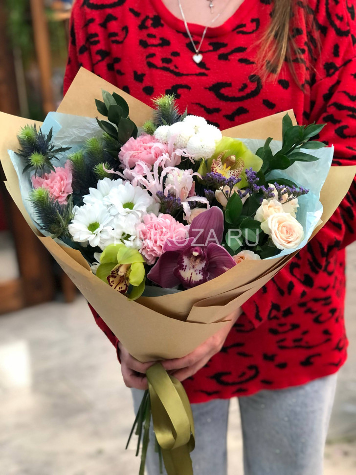Exotic bouquet with orchid #A09867 Flowers delivery Vladivostok