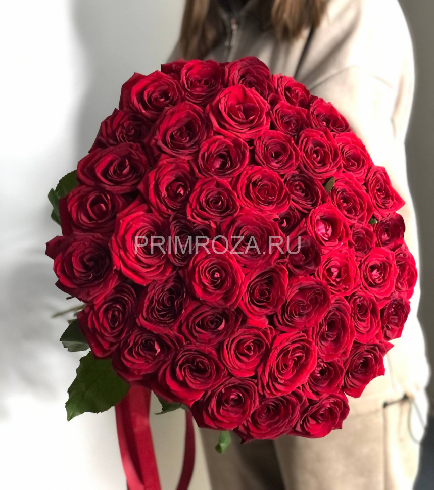 Букет из 51 красных роз   Flowers delivery Vladivostok
