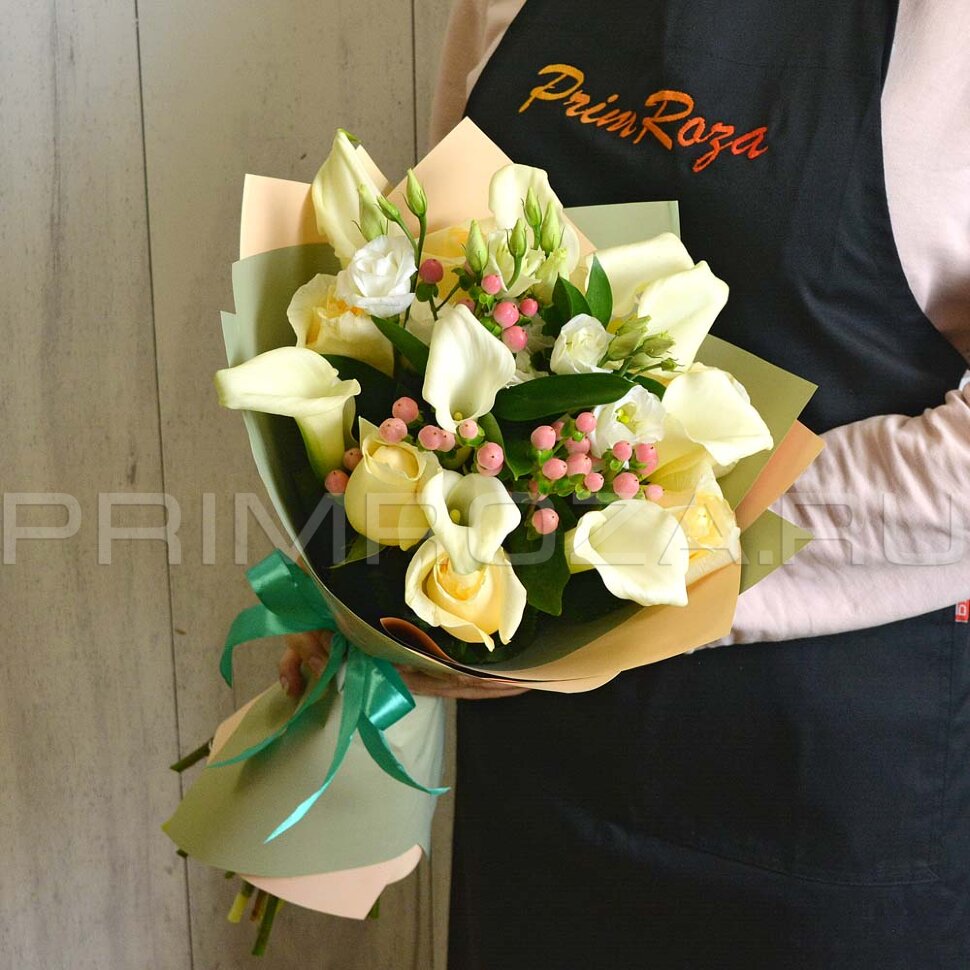 Mixed bouquet with Calla lilies#A1923 Flowers delivery Vladivostok