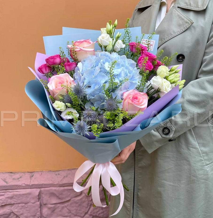 Сборный букет с гортензией #A1254 Flowers delivery Vladivostok