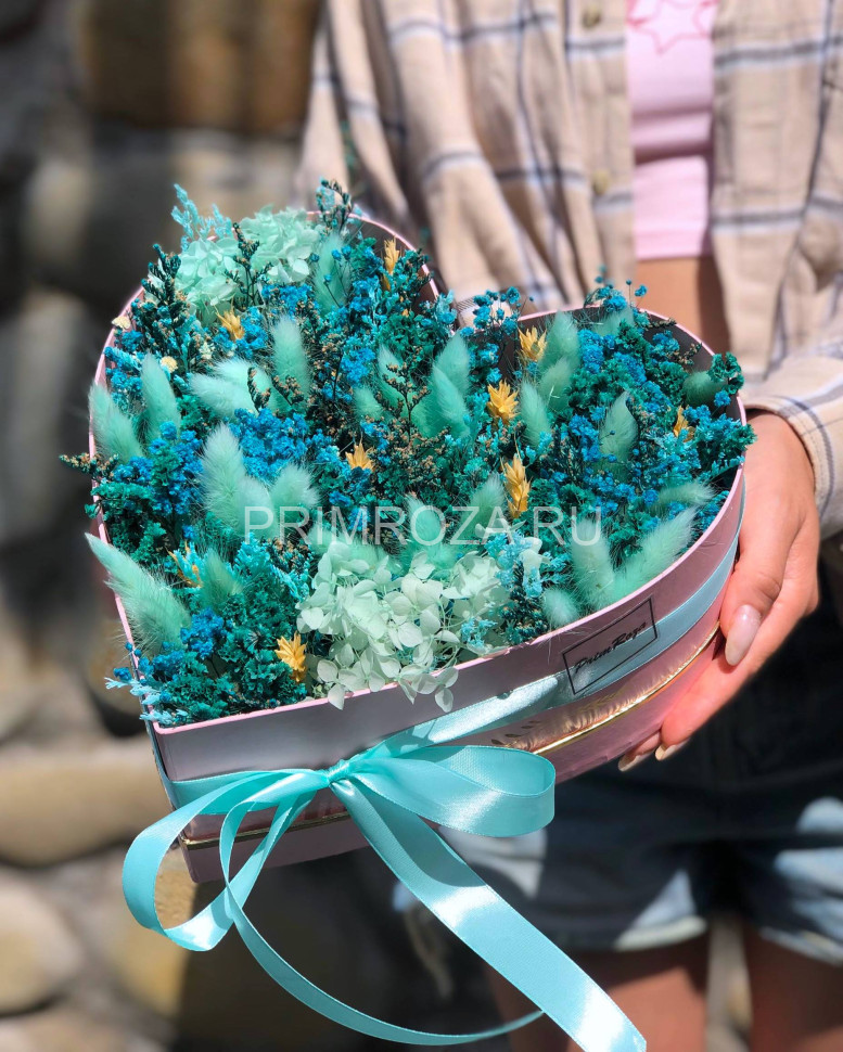 Сборная композиция из сухоцветов #B5553 Flowers delivery Vladivostok