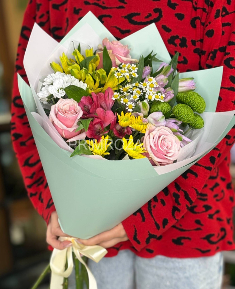 Сборный букет Flowers delivery Vladivostok