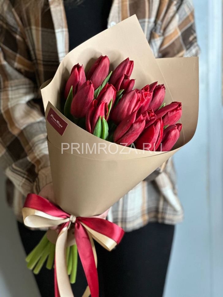 КРАСНЫЕ ТЮЛЬПАНЫ (15шт)   Flowers delivery Vladivostok