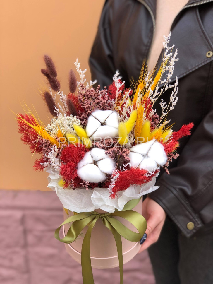 Composite composition of dried flowers #B58214 Flowers delivery Vladivostok