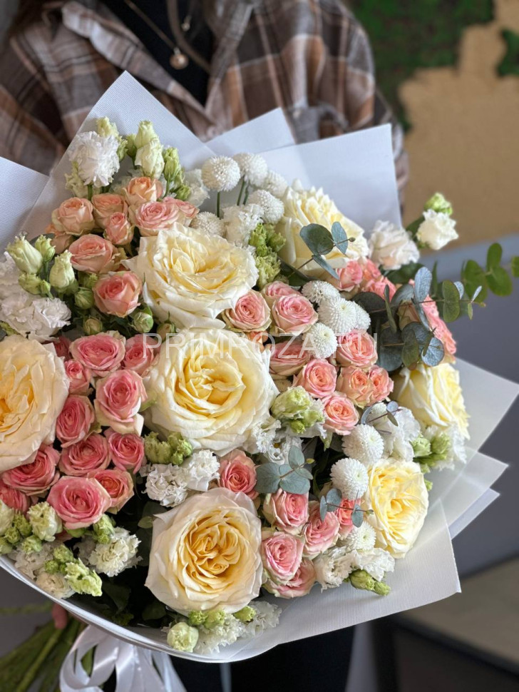 Нежный букет с пионовидными розами #О9087 Flowers delivery Vladivostok