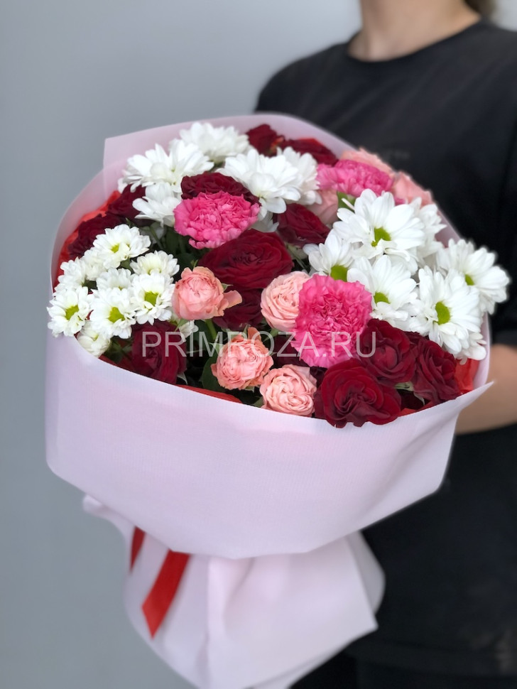 Сборный букет из хризантем и кустовых роз #7360 Flowers delivery Vladivostok
