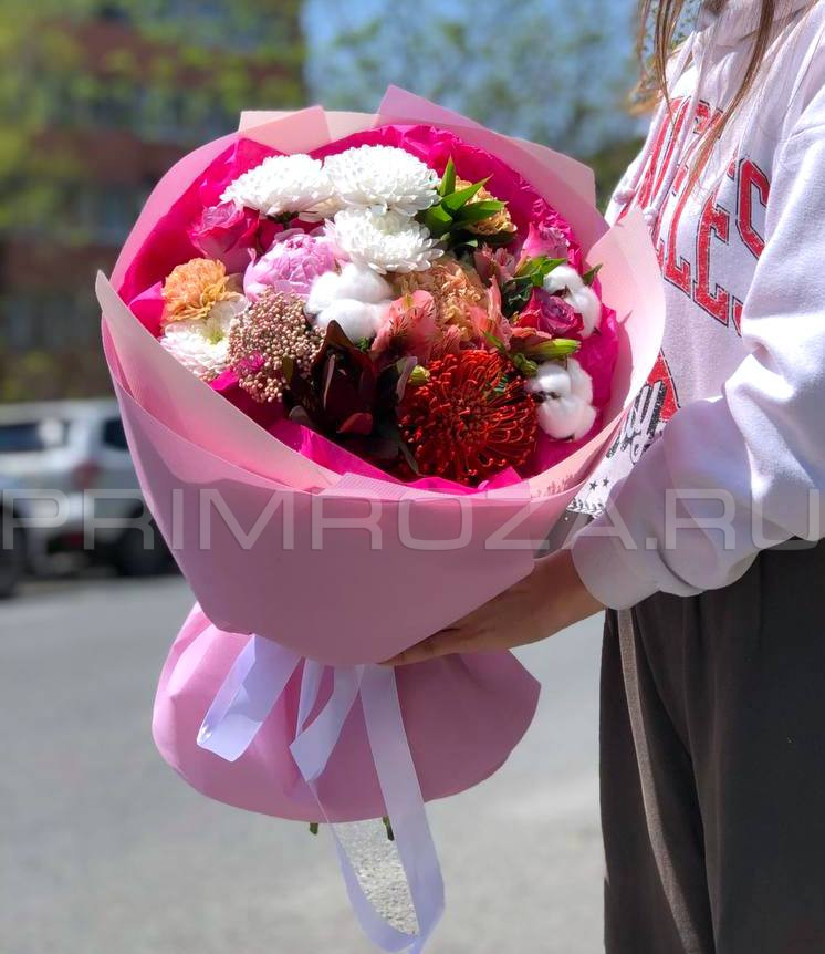 Composite composition in a tube #A2888 Flowers delivery Vladivostok