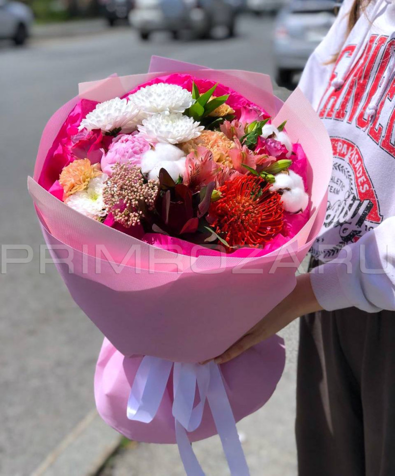 Composite composition in a tube #A2888 Flowers delivery Vladivostok