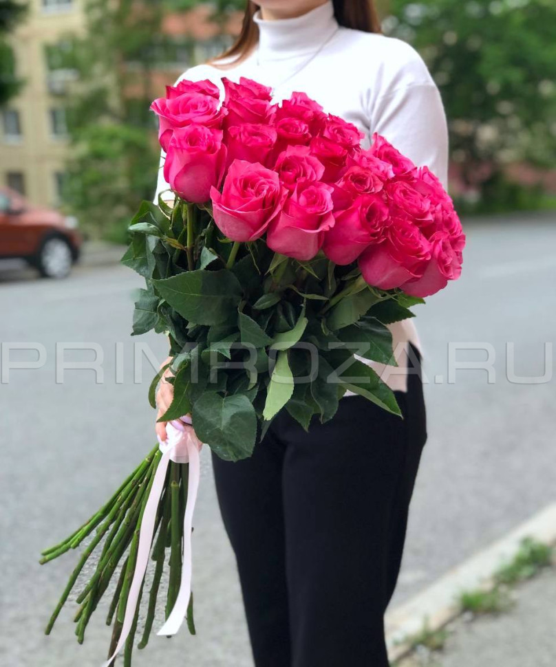 Малиновые высокие розы Эквадор#R4544  Flowers delivery Vladivostok