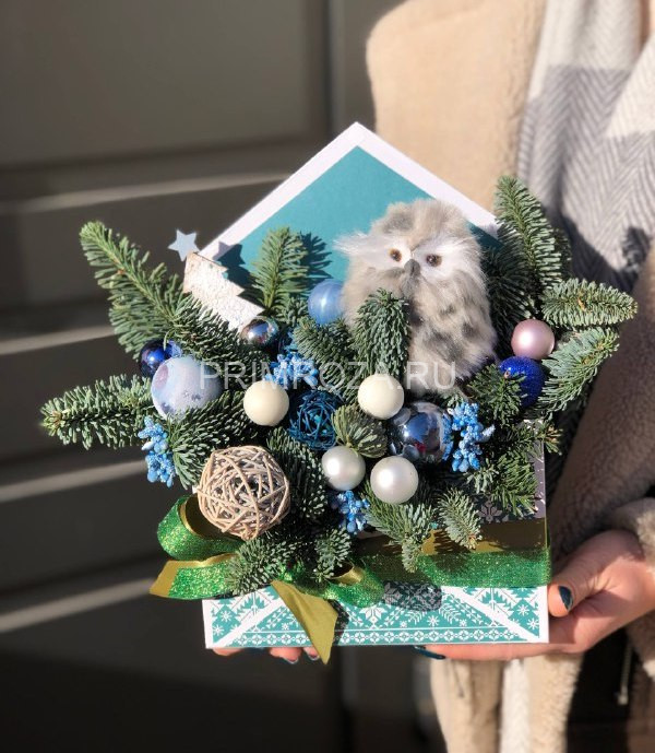 Новогодняя композиция в конверте #NY531 Flowers delivery Vladivostok