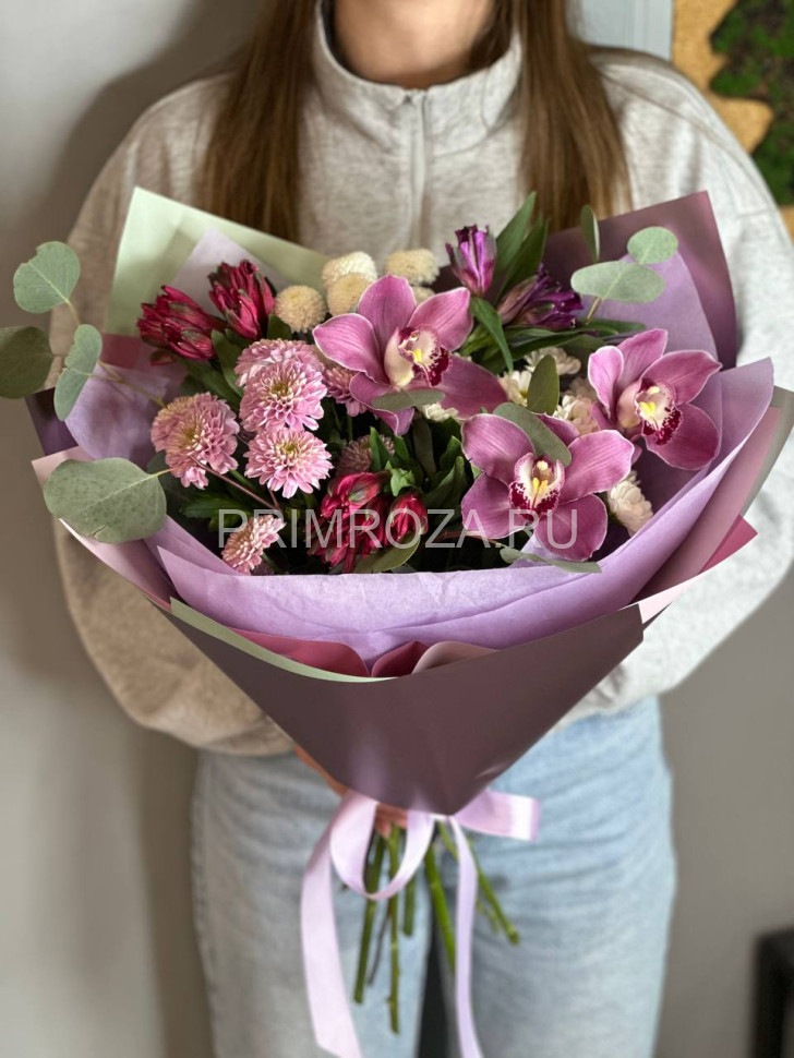Сборный букет с орхидеей #Т6697 Flowers delivery Vladivostok
