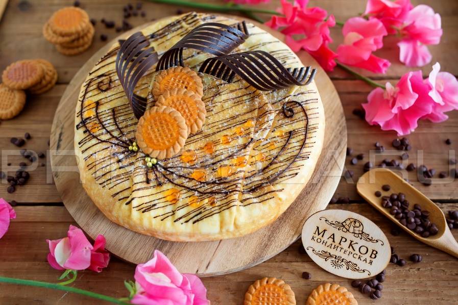 PANCAKE cake with sour cream