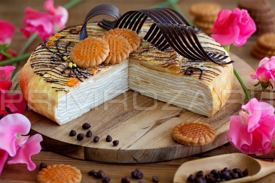 PANCAKE cake with sour cream