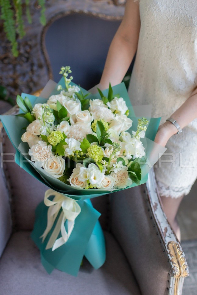 INDIVIDUAL BOUQUET #DM101  Flowers delivery Vladivostok