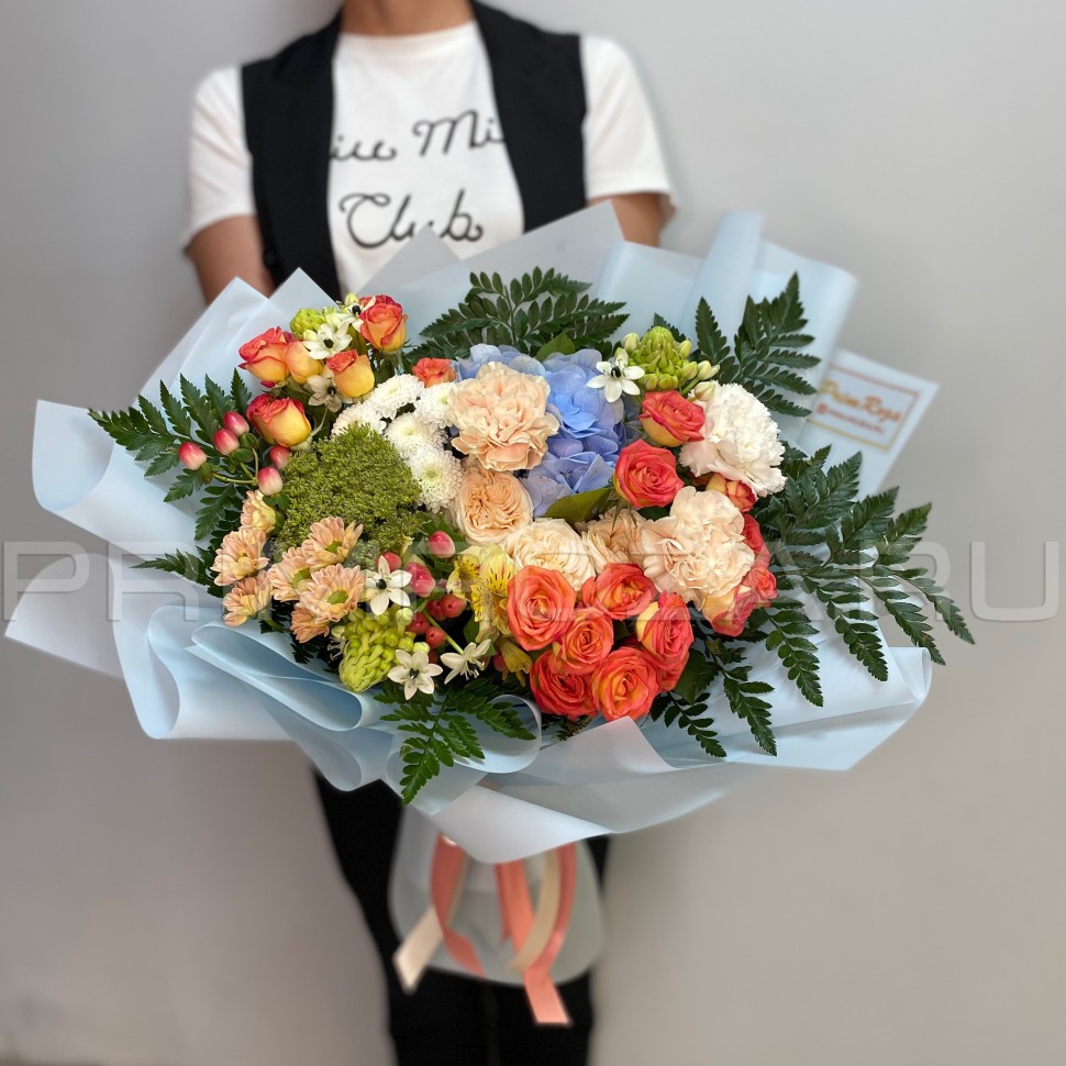INDIVIDUAL BOUQUET #DM101  Flowers delivery Vladivostok