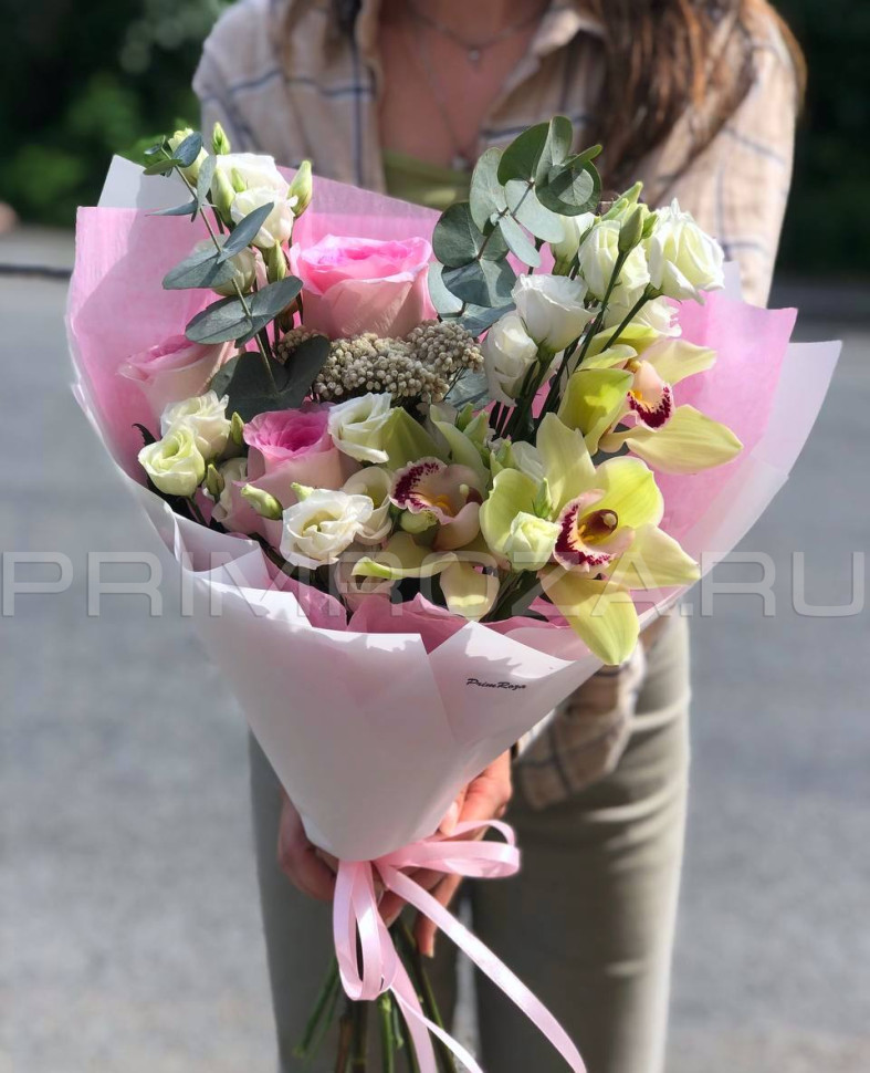 Нежное ассорти с орхидеей #R0914 Flowers delivery Vladivostok