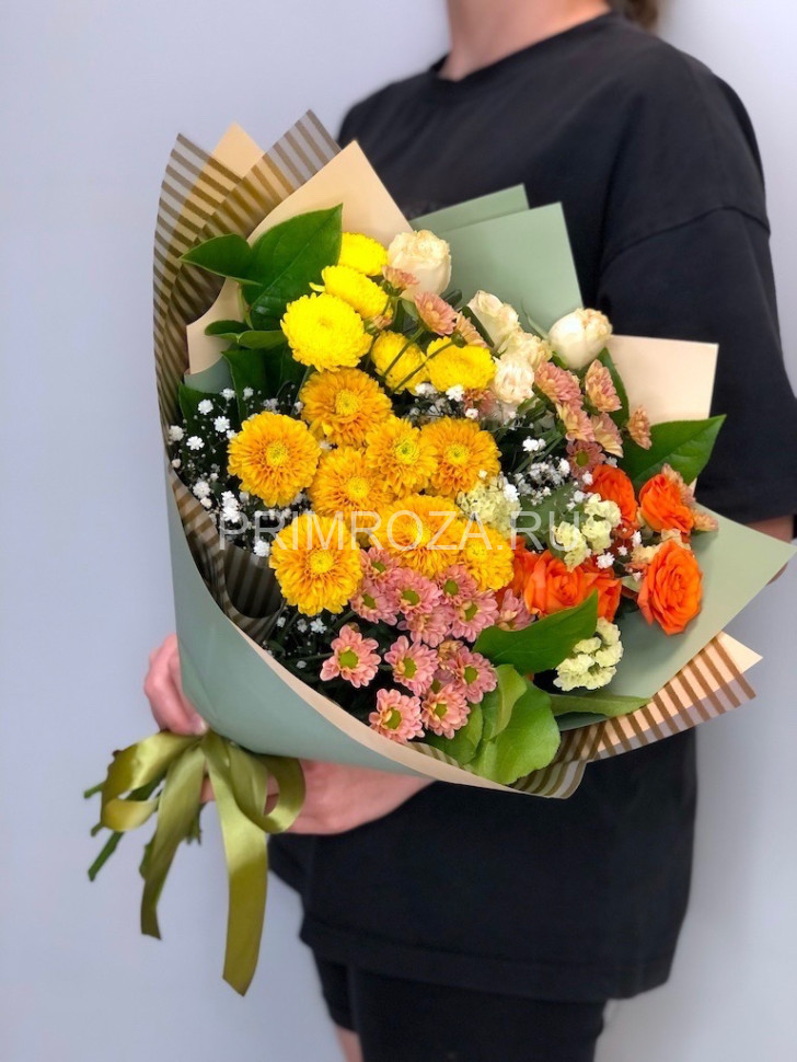 Букет из хризантем и кустовых роз #7367 Flowers delivery Vladivostok