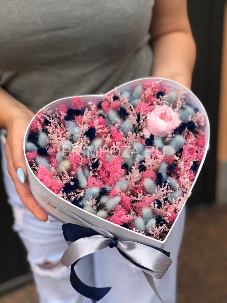 Сборная композиция из сухоцветов #B5554 Flowers delivery Vladivostok
