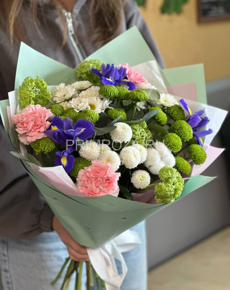 Ассорти букет с ирисами #A1517 Flowers delivery Vladivostok