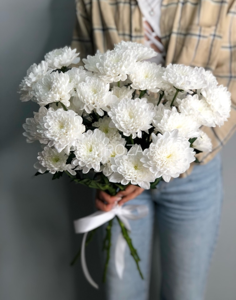 Букет- комплимент хризантем 